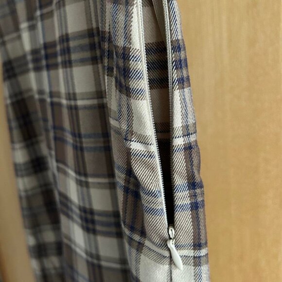 GU check skirt tight skirt - Picture 3 of 4